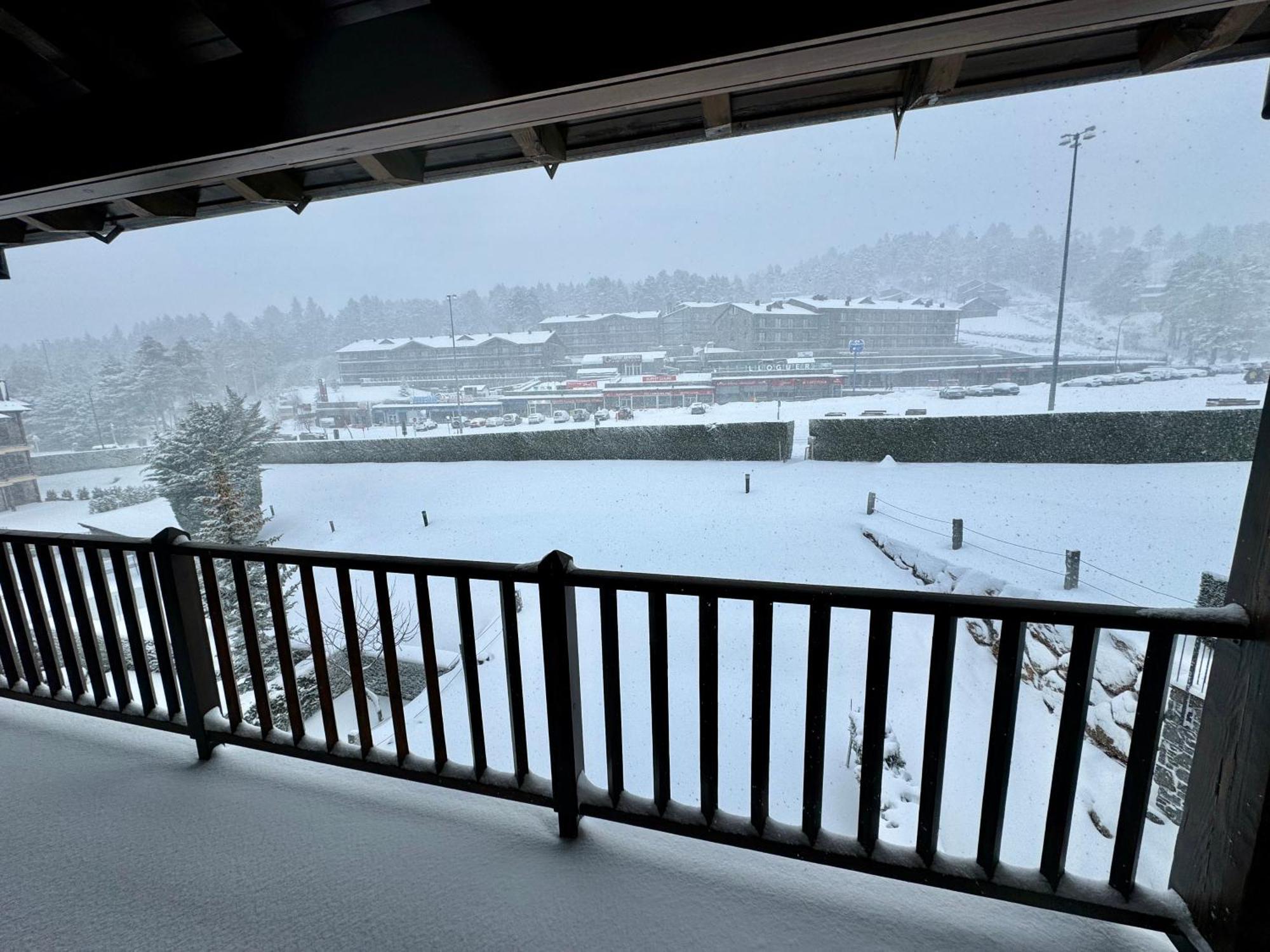 Residencia Pista Llarga Lägenhet La Molina  Exteriör bild