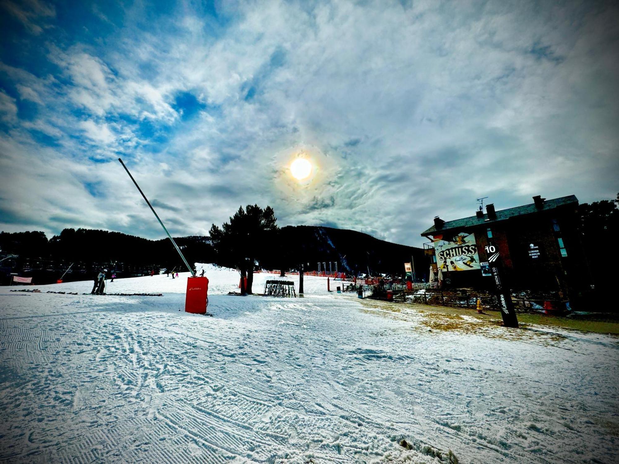 Residencia Pista Llarga Lägenhet La Molina  Exteriör bild